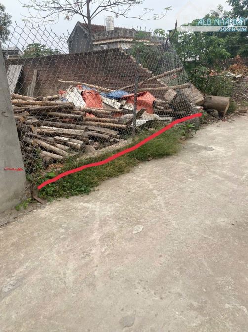 Cần tiền bán gấp mảnh đất tại thôn Yên Ninh, Hiền Ninh – vị trí đẹp, giá tốt