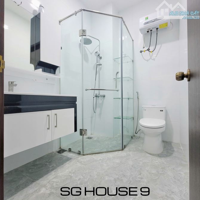 MẶT TIỀN Hồ Xuân Hương, p14. Bình Thạnh. Dt:Ngang 9x23 nở hậu 13,8m, sàn 811.2 m2, 2 tỷ/n