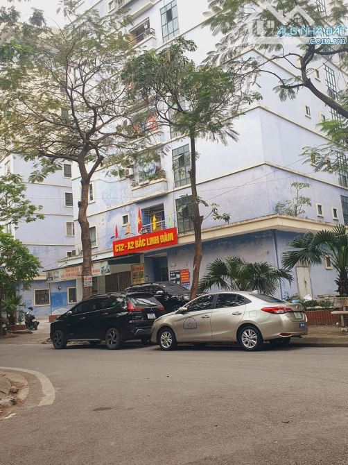 Bán Toà Nhà Chung Cư CT2 X2. KĐT Linh Đàm. Lô Góc DT45m2. Giá 3.4 Tỷ.