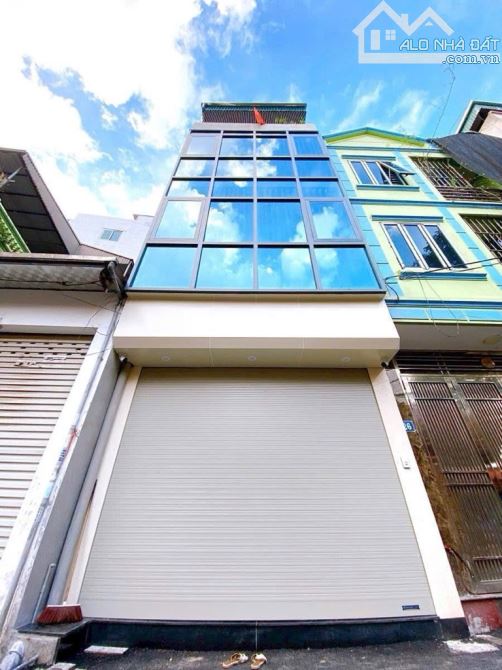 BÁN NHÀ KIM GIANG, Ô TÔ TRÁNH, KINH DOANH CÁC NGÀNH NGHỀ, DT 43M2, GIÁ 10 TỶ