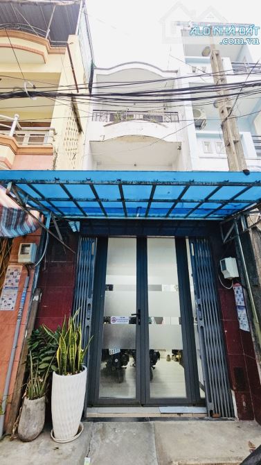 QUẬN 10 - NGỘP BANK GẦN 2 TỶ - MẶT TIỀN KD CHỢ NHẬT TẢO - 34M2 - 3 TẦNG - CHỈ 7.2T