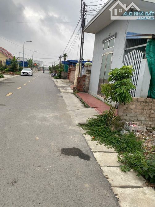 🔥 SIÊU PHẨM MẶT NHỰA HOÀNG ĐỘNG - THUỶ NGUYÊN