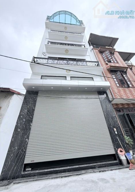 [ SIÊU HIẾM ] Bán Nhà ĐỊNH CÔNG HẠ 42m2 6 tầng, THANG MÁY, Nhỉnh 9 Tỷ, Lô góc, Ngõ Thông