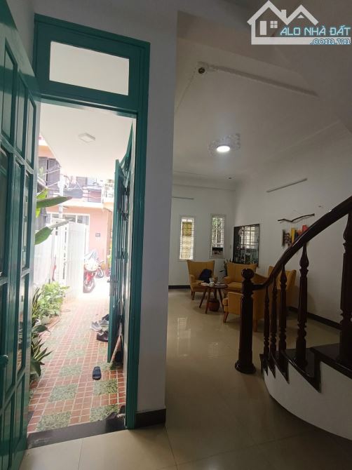 NHÀ TRUNG TÂM HẢI CHÂU, NGUYỄN TRƯỜNG TỘ – DIỆN TÍCH LỚN – VỪA Ở VỪA CHO THUÊ – GIÁ TỐT
