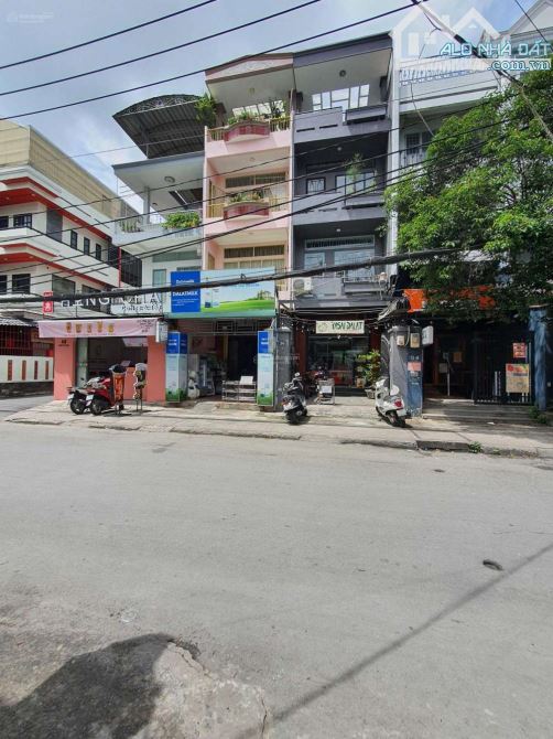 Bán Nhà MT Phạm Viết Chánh P19 BT, DT 4x17.5m, 5 Tầng, HĐT 40tr/th, Giá 26.5 Tỷ TL