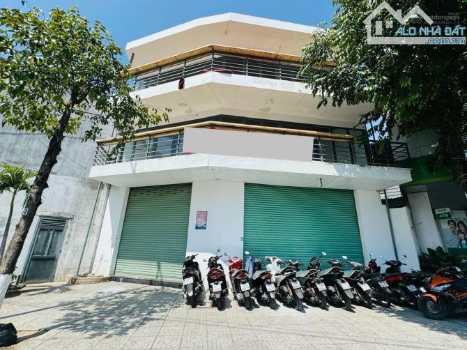 Căn Góc 2  mặt tiền  vị trí đắc địa vòng xoay Nguyễn Đức Cảnh – Hoàng Diệu,  giá chỉ 7.9 t