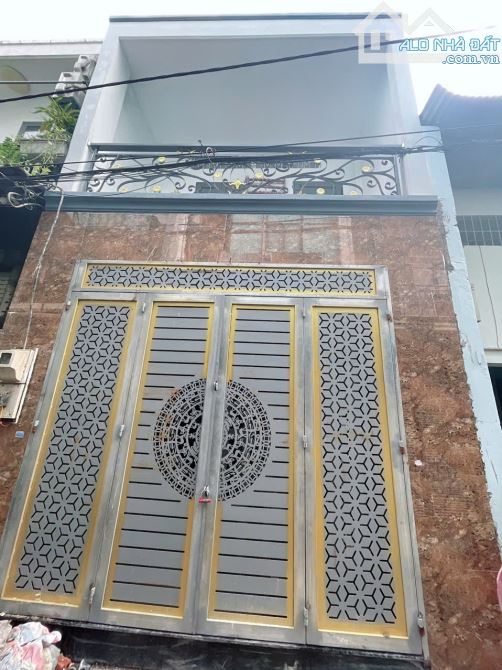 1/ Khu Lê Văn Quới, gần Bốn Xã, Q. Tân Phú, Q. 11. Nhà mới đẹp. 47m2, 2 tầng, hxh