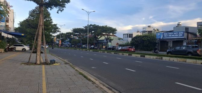 NHÀ 3 TẦNG – MẶT TIỀN VÕ CHÍ CÔNG – 281M² – GIÁ CHỈ 27 TỶ (CHƯA ĐẾN 100TR/M²)