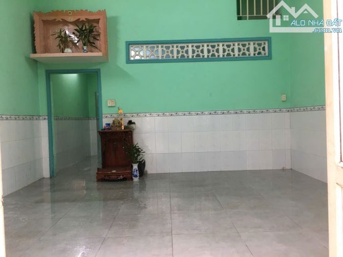 nhà 5x15m,gác lửng đúc,2pn, Tây Lân giá 5tr500/tháng