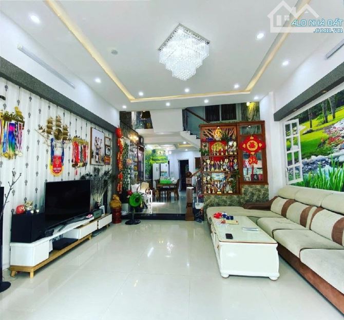 BÁN NHÀ 3 TẦNG MỚI ĐẸP – PHÚ LỘC 14, HÒA MINH – SÁT BIỂN NGUYỄN TẤT THÀNH