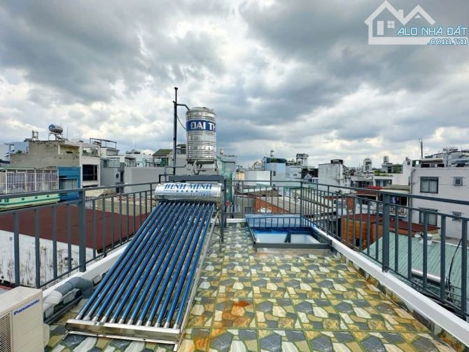 Nhà mặt tiền đường Tú Mỡ Phường 7 ngang 4m5 có 3 tầng 3 phòng giá 4 tỷ 700 SHR Quận Gò Vấp