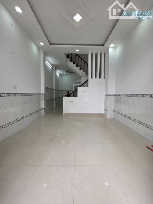 Nhà đẹp hoàn công 4 tầng Dương Đình Hội, TNPB, Q9 cũ, TPHCM. ĐXH 6.x tỷ nhỏ xíu