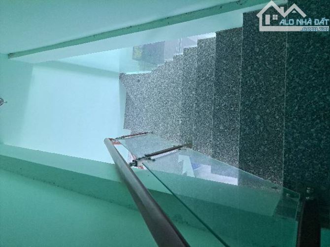 NGAY CẦU ÔNG THÌN QUY ĐỨC BÌNH CHÁNH 190M2 NGANG10 DÀI 20M NHỈNH 4 TỶ