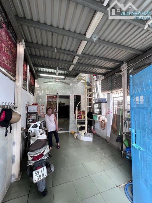 🔥hơn 7 tỉ Nhà 2 mặt tiền Hẻm Thông xe hơi đối diện Lotte Mart Gò Vấp🔥: 🏠  2 t