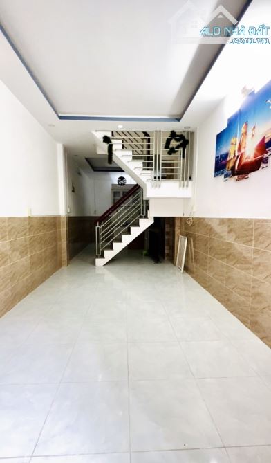 NHÀ MỚI DỌN Ở NGAY – TRUNG TÂM TÂN BÌNH – CHỈ NHỈNH 3 T.Ỷ