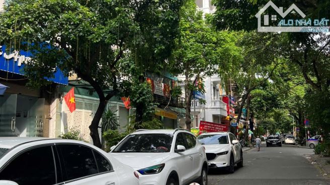 Bán nhà LK NGUYỄN KHÁNH TOÀN, CẦU GIẤY - Ôtô, Thang máy - 64m2, 2 thoáng, Mt 5,2m