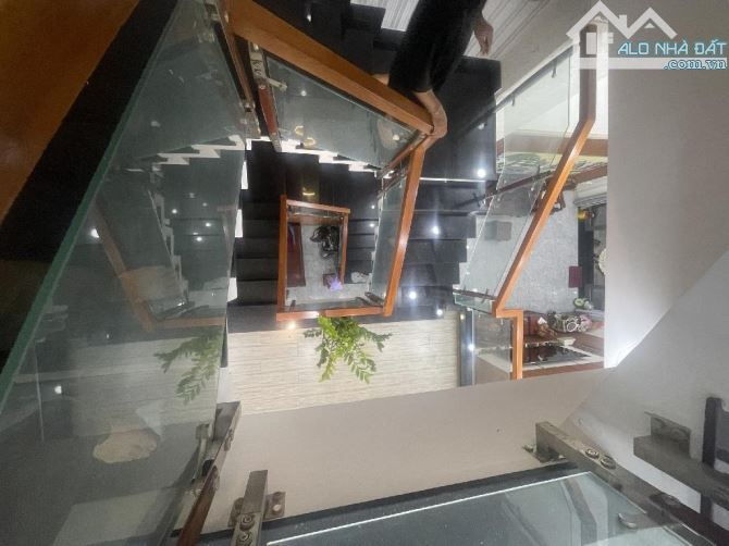 MT ĐƯỜNG KĐB, 4LẦU XÂY DỰNG VÍP PRO, THẠNH XUÂN 24