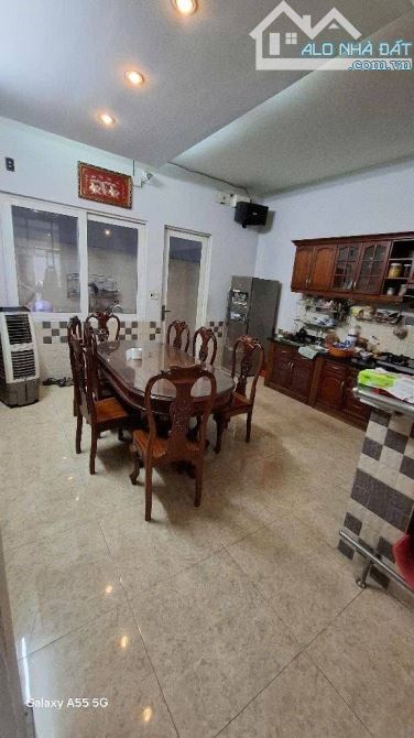BÁN NHÀ 3 TẦNG 2 MẶT HẺM XE HƠI THÔNG - 4 X 18M- GIÁP TÊN LỬA - CHỈ 6.1 TỶ TL