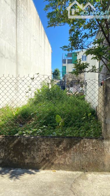 Bán lô đất giá tốt khu vực gần trường tiểu học Kim Long TTTP Huế