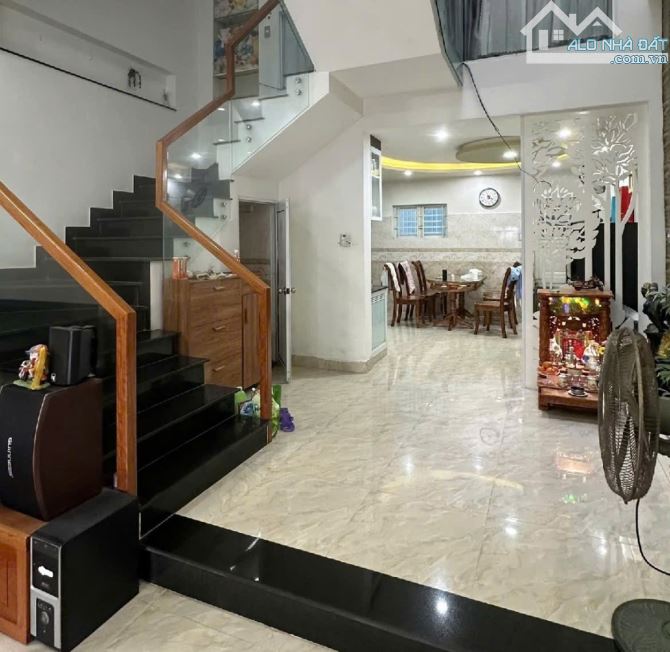 💥 BÁN NHÀ 2 TẦNG MẶT TIỀN NGUYỄN KHANG – KHU VỰC HIẾM NHÀ BÁN, TT THANH KHÊ