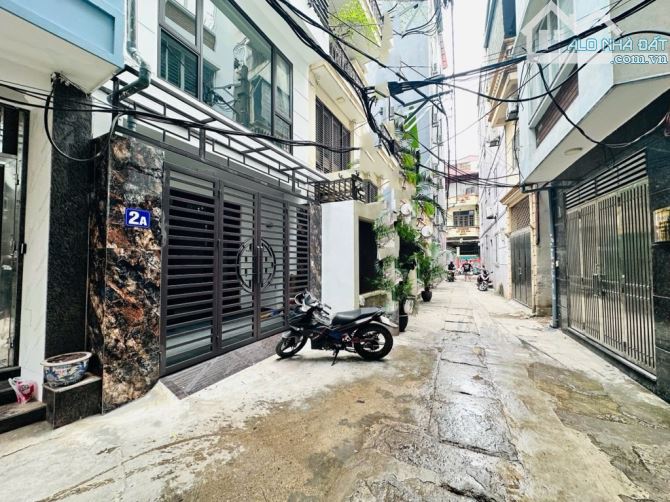 Bán CHDV Quan Hoa, Cầu Giấy -131m, 6T Thang máy, 3 Thoáng -Dòng tiền 1,8 tỷ/ năm- 27,38 tỷ