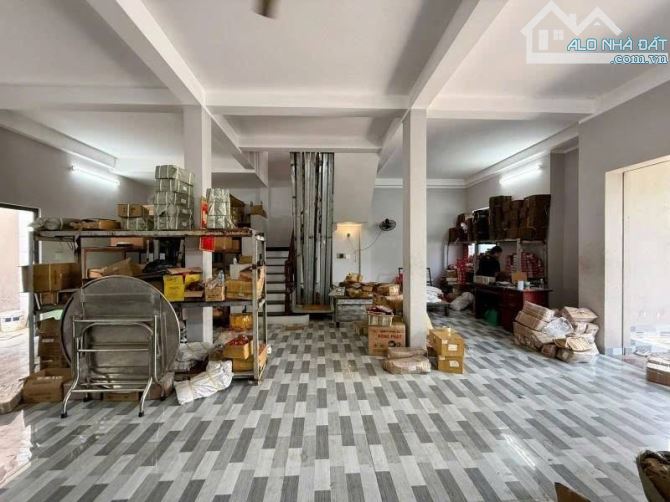 ĐỐI DIỆN ĐH NGUYỄN TẤT THÀNH — NHÀ 4 TẦNG – AN PHÚ ĐÔNG, Q.12 – 173M² (9/9.7 X 18.5)