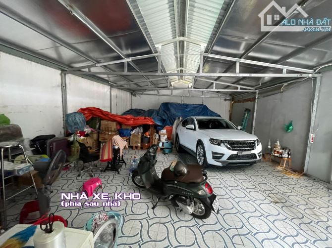 Nhà 3 tầng đường 8 m 502 Huỳnh Tấn Phát Quận 7. 8*19, 153 m2. 12,99 tỷ .