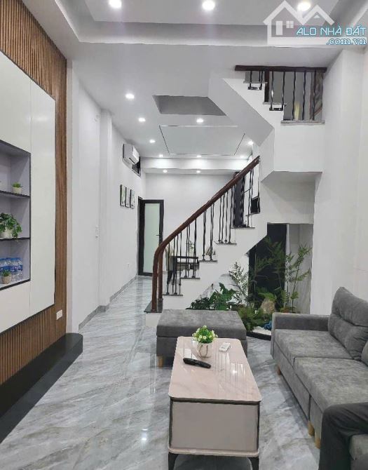 BÁN NHÀ BẠCH MAI 39M2, MẶT NGÕ THÔNG, 4 TẦNG, 5 NGỦ, FULL ĐỒ SIÊU ĐẸP