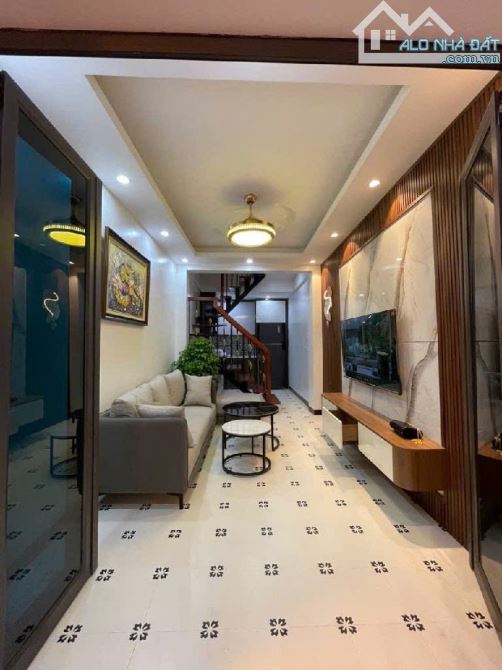 🌹BÁN NHÀ PHỐ VÂN HỒ 22M2 TRUNG TÂM - GẦN PHỐ - BÃI Ô TÔ 40M- NHÀ ĐẸP SẴN VỀ Ở NGAY- GIÁ 6