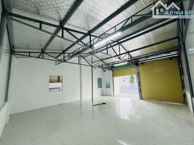 Giá đẹp giá tốt nhất khu vực Củ Chi. Xưởng hơn 170m2 mà chốt chắc 800tr - Sổ Hồng Riêng
