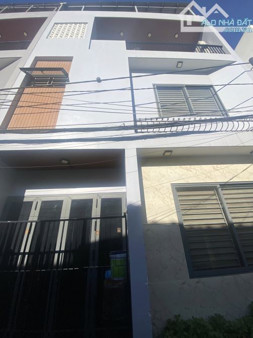 Bán Nhà 3 tầng 2MK 279 Hà Huy Tập.