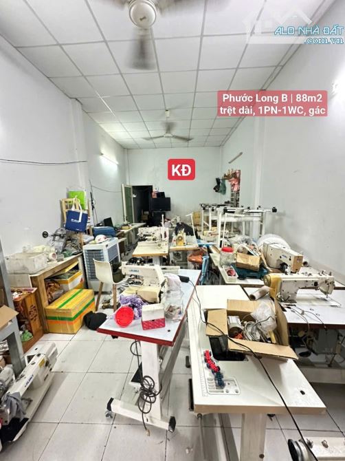 Nhà cấp 4 có gác nhỏ đường 109 gần DƯƠNG ĐÌNH HỘI | hẻm xe tải, trệt dài 70m2