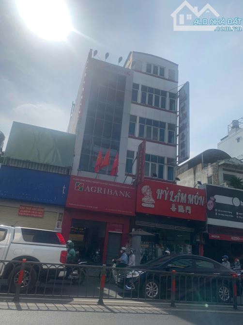 HOT Nhà 2 Mặt Tiền Hoàng Văn Thụ P.4 Q.Tân Bình, DT:5x25m 5 Tầng HĐT:90Tr Giá:30Tỷ