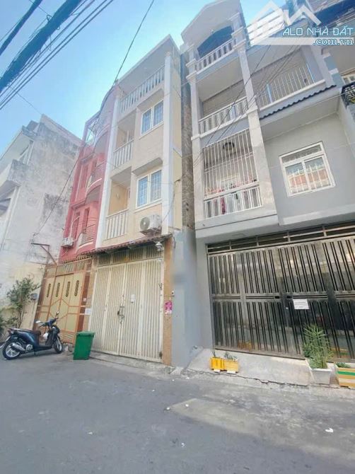 🏠 Bán nhà Huỳnh Văn Bánh 41m² 3 tầng – 11.3 tỷ – 💰 Dòng tiền & Kinh doanh