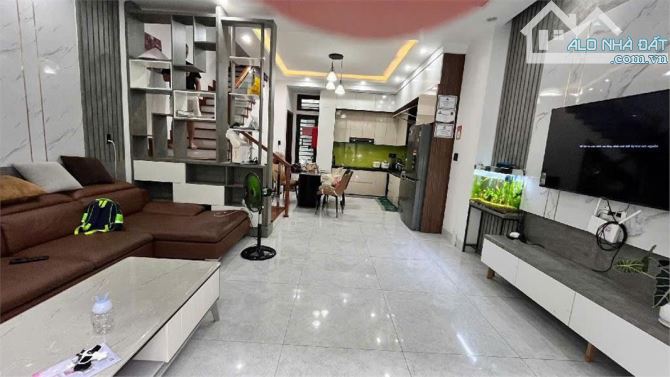 1010 Siêu Phẩm nhà 4 Tầng - Đường Thi Sách - Nhà Mới - Đẹp - Sang Trọng - Trung tâm thành