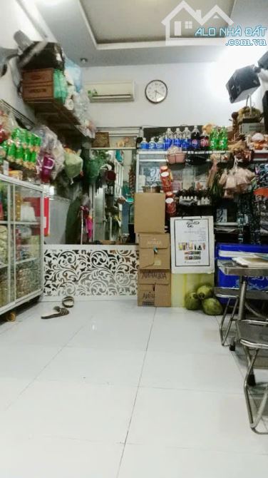 🏠 Bán nhà Nguyễn Đình Chính 30m² 3 tầng – 10 tỷ – 🏪 Mặt tiền Kinh doanh