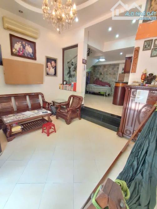 🏠 Bán nhà Huỳnh Văn Bánh 60.9m² 3 tầng – 10 tỷ – ✨ Nở hậu phong thủy