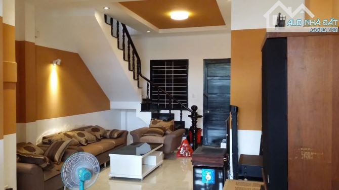 🏠 Bán nhà Trường Sa 43m² 4 tầng – 15.6 tỷ – 🏪 Mặt tiền Kinh doanh