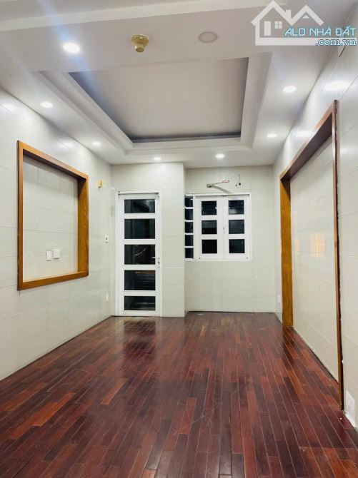 🔥 BÁN NHÀ MẶT TIỀN Q12 – 5 TẦNG ĐÚC – CÓ HỢP ĐỒNG THUÊ DÀI HẠN – 9.2 TỶ TL 💼 - 10