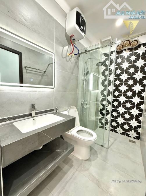 Bán Nhà Hồ Sen, Dư Hàng Kênh, Lê Chân . Giá 4,98 tỷ - 4 tầng -70m - 10