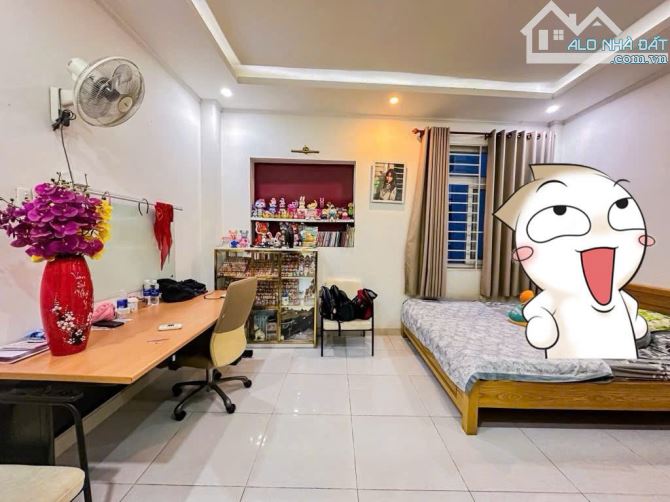 Bán nhà HXH Lê Quốc Hưng quận 4, 51,7m2x4,3x3 tầng 3PN, chỉ 5,05T - 10