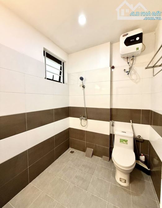 Nhà Pháo Đài Láng, Đống Đa, diện tích 38m, MT4,2m, Giá 8,6 tỷ - 10