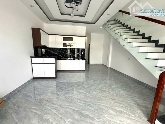 Bán nhà Diên Điền mới hoàn thiện ngay trung tâm xã - hẻm Rọc Chu đường thông - 10