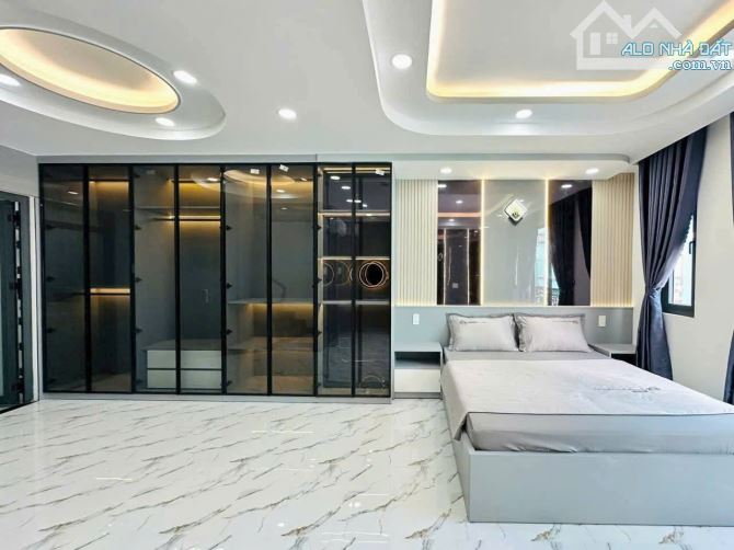 💥9,45 TỈ - MẶT TIỀN KINH DOANH - 5 TẦNG ĐÚC - CHỈ 5 PHÚT RA SÂN BAY - NGAY CHỢ GÒ VẤP - 10