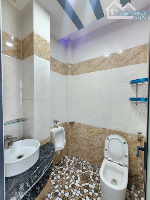 HIẾM__22Tỷ__Tòa Nhà Hoàn Công, có Hầm có Thang Máy__MT đường GS3 ngay BigC Go Dĩ An - 11
