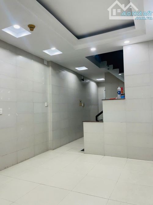 🔥 BÁN NHÀ MẶT TIỀN Q12 – 5 TẦNG ĐÚC – CÓ HỢP ĐỒNG THUÊ DÀI HẠN – 9.2 TỶ TL 💼 - 11