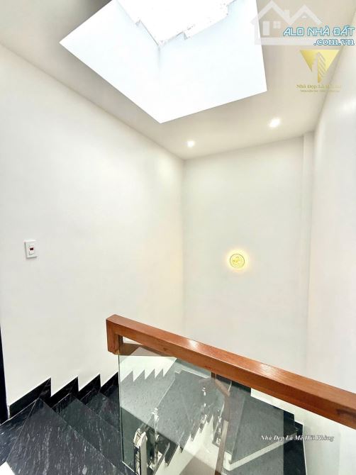 Bán Nhà Hồ Sen, Dư Hàng Kênh, Lê Chân . Giá 4,98 tỷ - 4 tầng -70m - 11