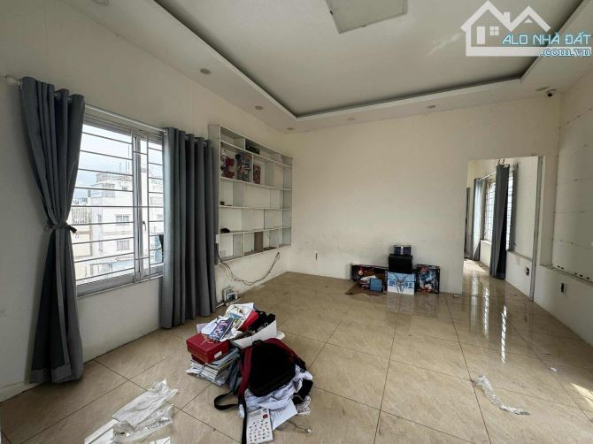 CHỈ 13 TỶ - 80m2 (4.5x18) - HXH THÔNG - CHDV 19 PHÒNG - DÒNG TIỀN 70TR/THÁNG - 11