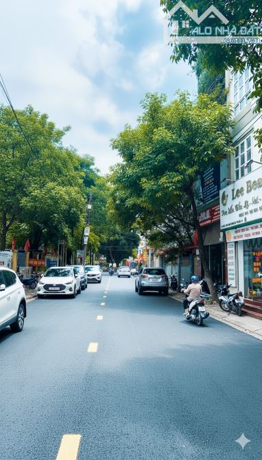 KIỆT TÁC LÔ GÓC 3 MẶT THOÁNG – 107\text{m}^2 MẶT PHỐ VIP BẮC TỪ LIÊM GIÁP TÂY HỒ - 1