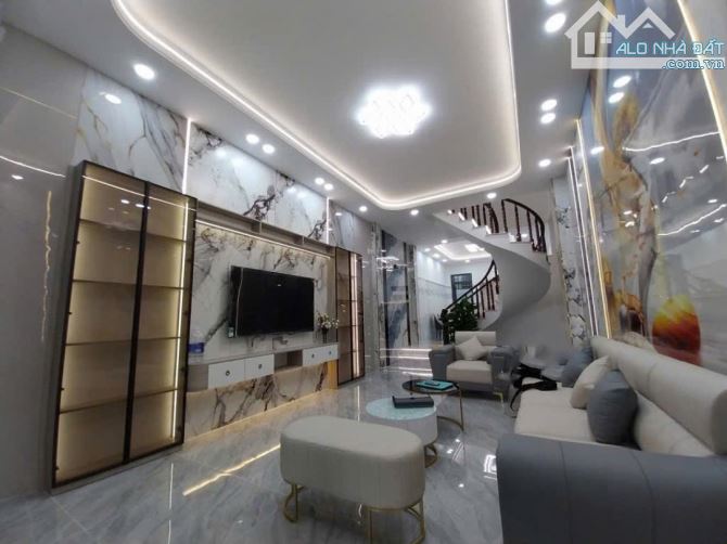 Nhà Vuông SHR 3 tầng 82m2 – Tân Chánh Hiệp 10 Quận 12 - 1